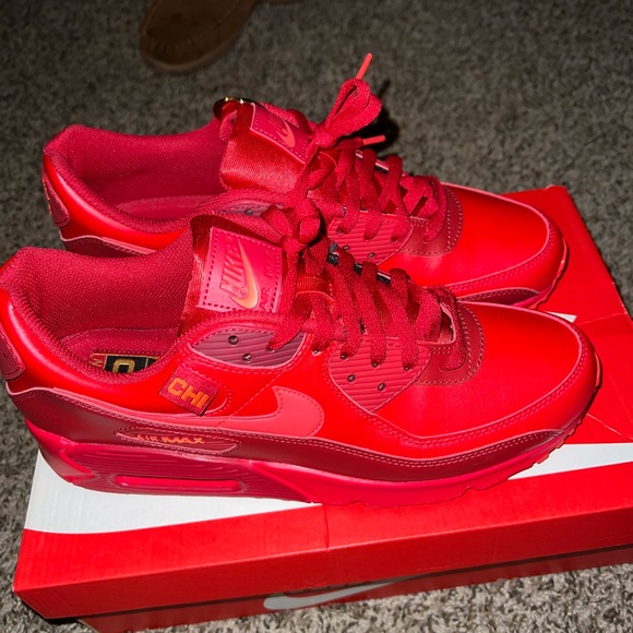 Nike Airmaxs - Picture 4 of 5